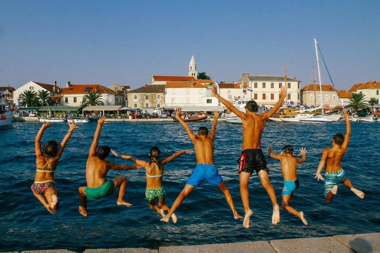 Apartman Filip Biograd Na Moru 0*,  Croatia